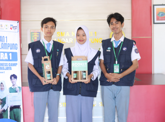IIB Darmajaya Gandeng SMAN 1 Bandar Lampung Bentuk Inkubator Bisnis Sekolah